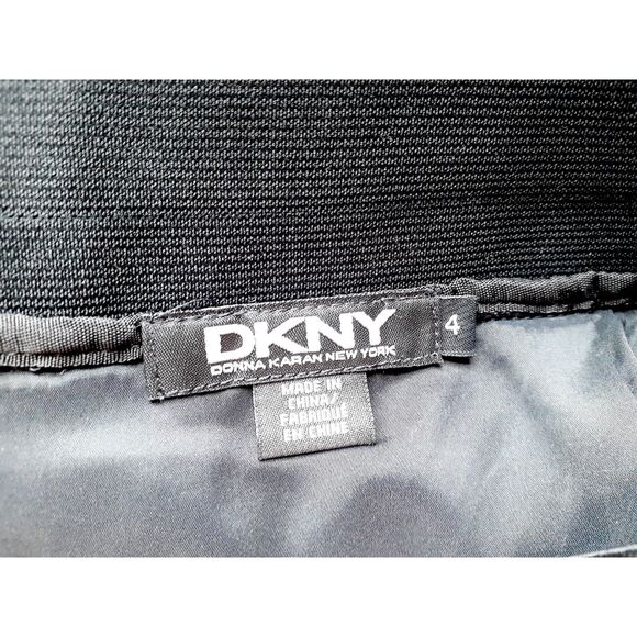 $275 DKNY Houndstooth Black Grey Womens Size 4 Tweed Wool Pencil Skirt NWT - Picture 11 of 15